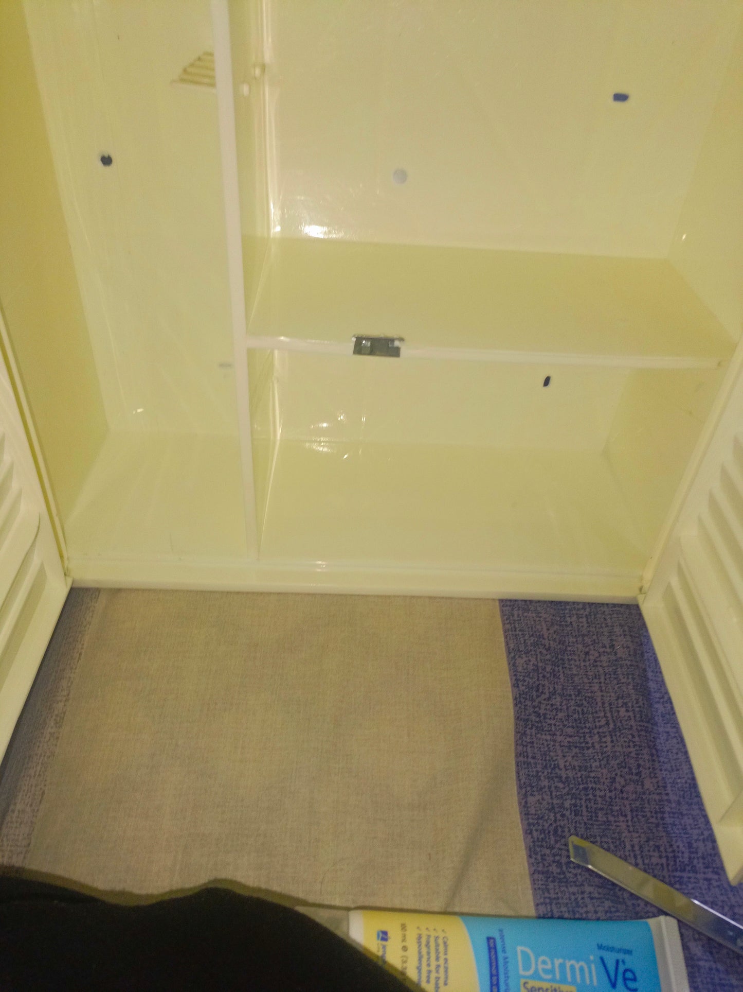 Washroom Plastic Cabinet Washroom Rack Bathroom Organizer 3 partition rack bathroom cabinet zebaish